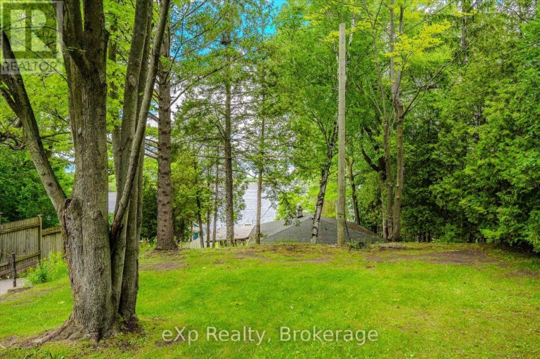 20 CLERGY LANE, Puslinch (Puslinch Lake Settlement Areas), Ontario, N0B2J0