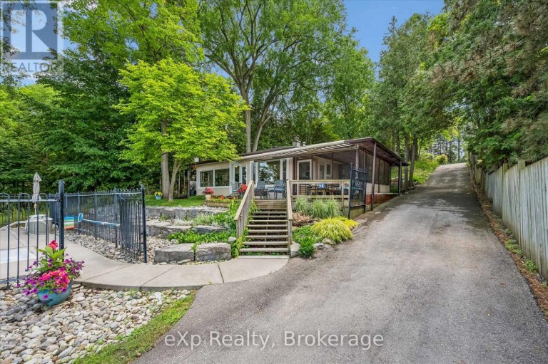 20 CLERGY LANE, Puslinch (Puslinch Lake Settlement Areas), Ontario, N0B2J0