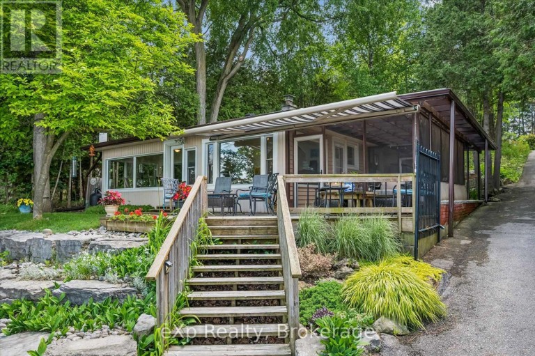 20 CLERGY LANE, Puslinch (Puslinch Lake Settlement Areas), Ontario, N0B2J0
