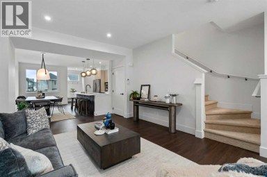 872 Sora Boulevard SE Calgary Alberta photo 24