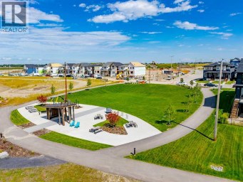 872 Sora Boulevard SE Calgary Alberta photo 35
