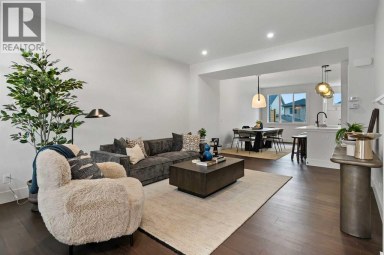 872 Sora Boulevard SE Calgary Alberta photo 8