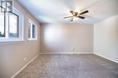 25 TOMPKINS LANE Ajax (South East) Ontario photo 11