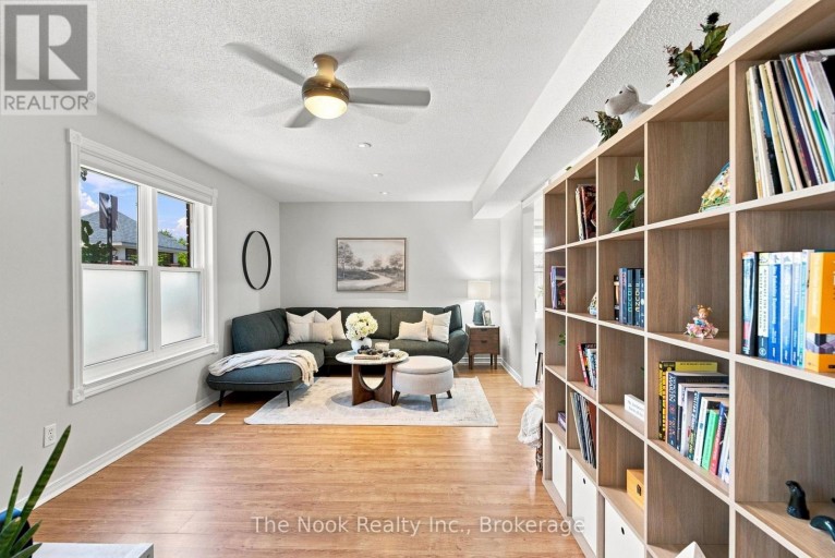127 - 12421 NINTH LINE, Whitchurch-Stouffville (Stouffville), Ontario, L4A1J3