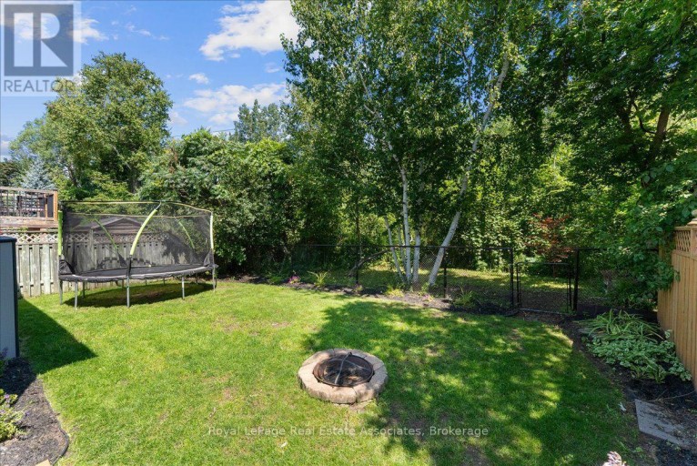 1464 TROWBRIDGE DRIVE, Oshawa (Centennial), Ontario, L1G7R7