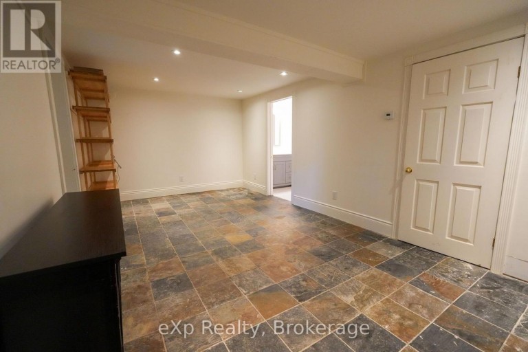 272 BOWLES BLUFF ROAD, Grey Highlands, Ontario, N0C1H0