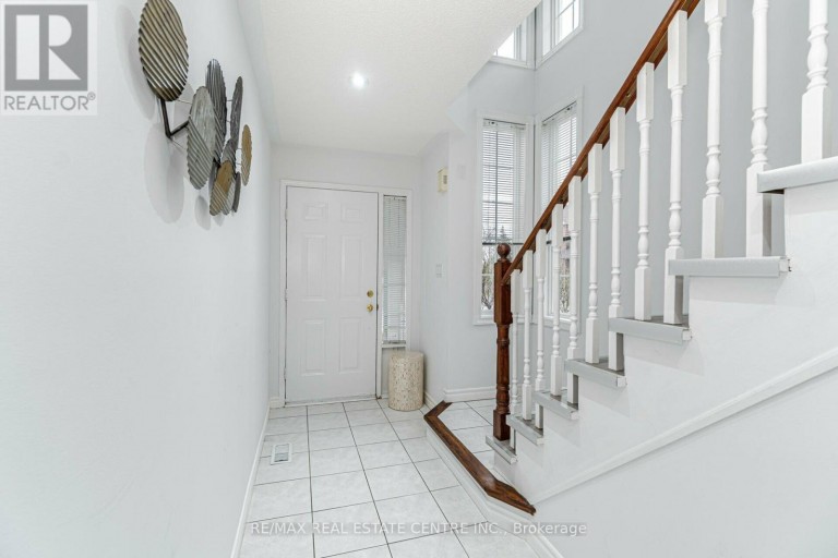 45 - 1591 SOUTH PARADE COURT, Mississauga (East Credit), Ontario, L5M6G1