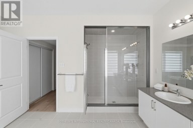 60 WILLIAM DUNCAN ROAD Toronto (Downsview-Roding-CFB) Ontario photo 19