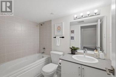 60 WILLIAM DUNCAN ROAD Toronto (Downsview-Roding-CFB) Ontario photo 29