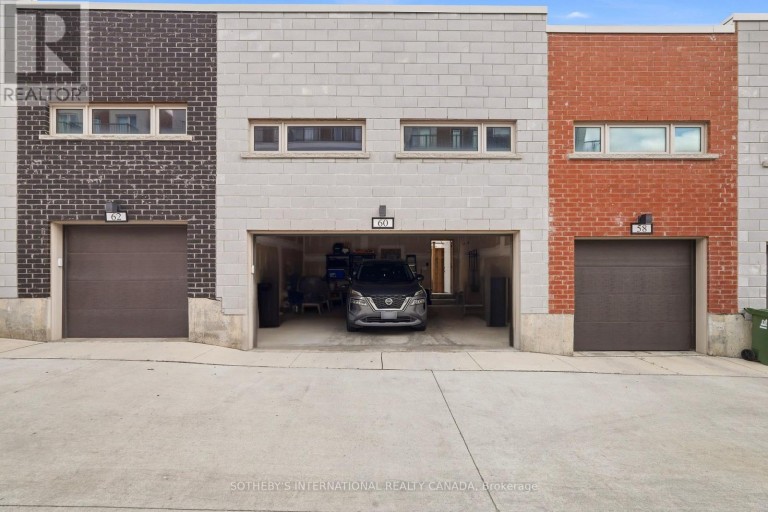 60 WILLIAM DUNCAN ROAD, Toronto (Downsview-Roding-CFB), Ontario, M3K0C5