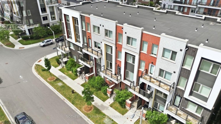 60 WILLIAM DUNCAN ROAD, Toronto (Downsview-Roding-CFB), Ontario, M3K0C5