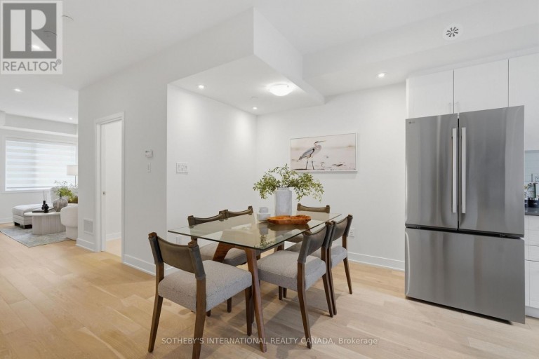 60 WILLIAM DUNCAN ROAD, Toronto (Downsview-Roding-CFB), Ontario, M3K0C5