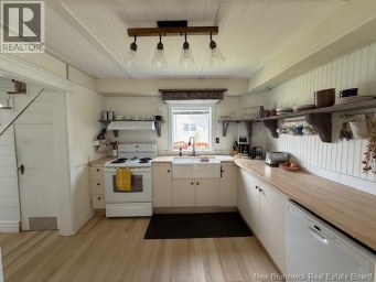 388 Victoria Street Dalhousie New Brunswick photo 3