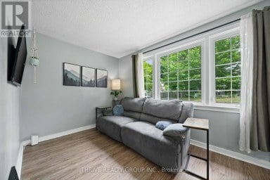37 MINCING LANE London East (East C) Ontario photo 11