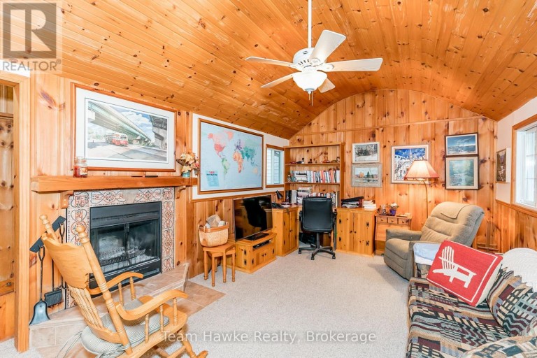 20 SCOTT LANE, Tiny, Ontario, L0L2J0