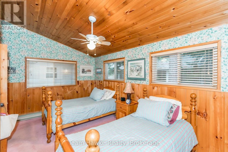 20 SCOTT LANE, Tiny, Ontario, L0L2J0