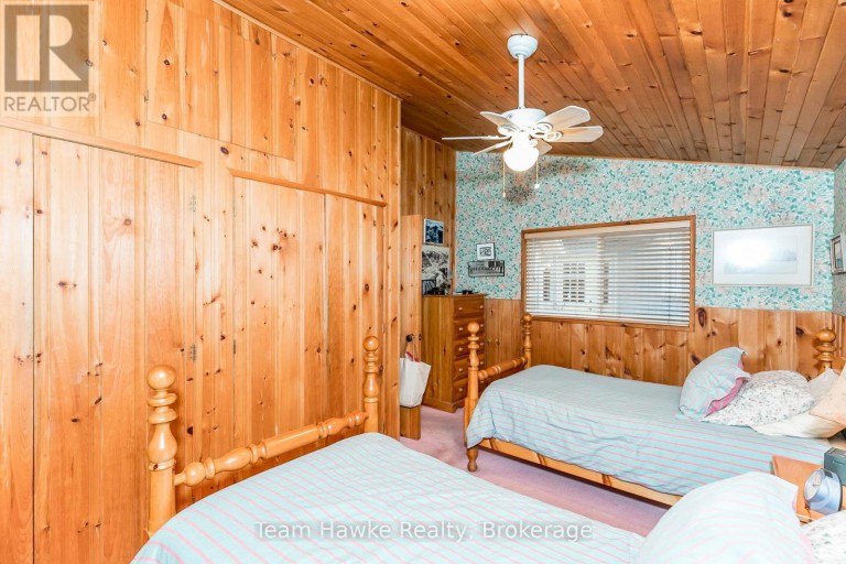 20 SCOTT LANE, Tiny, Ontario, L0L2J0