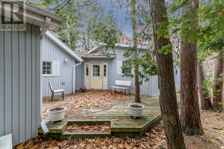 20 SCOTT LANE, Tiny, Ontario, L0L2J0