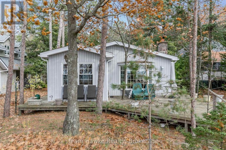 20 SCOTT LANE, Tiny, Ontario, L0L2J0