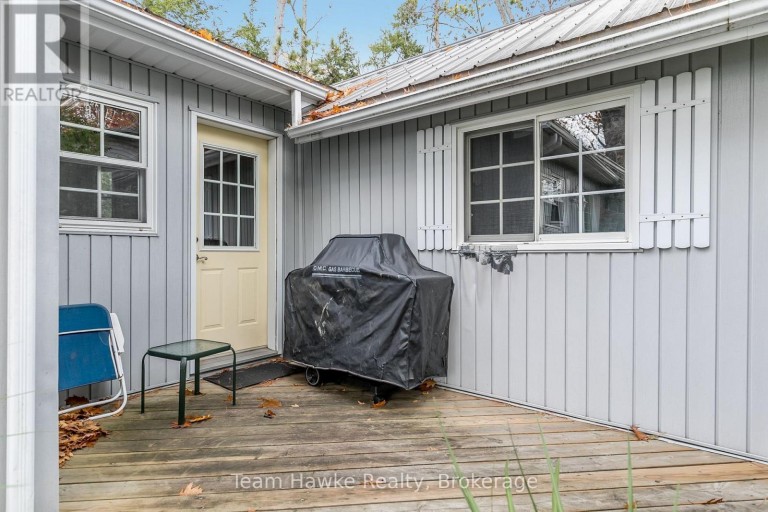 20 SCOTT LANE, Tiny, Ontario, L0L2J0