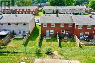 35 ORCHARD PLACE Chatham-Kent Ontario photo 18