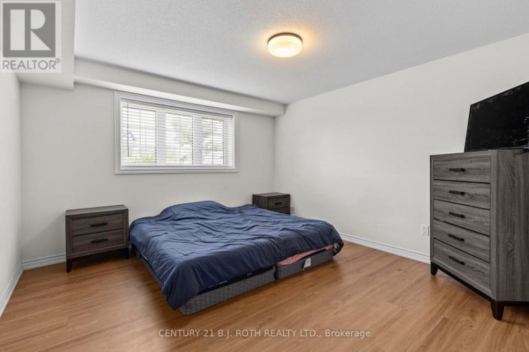 211 ROY DRIVE, Clearview (Stayner), Ontario, L0M1S0