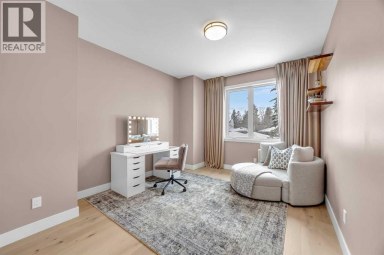2625 29 Street SW Calgary Alberta photo 36