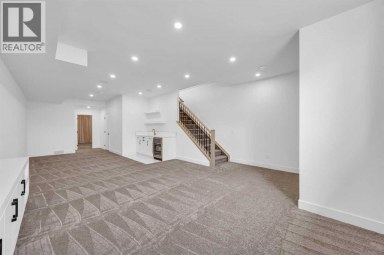 2625 29 Street SW Calgary Alberta photo 41