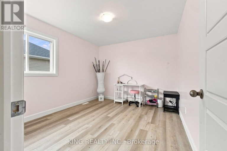 63 ROSINA LANE, Zorra (Thamesford), Ontario, N0M2M0