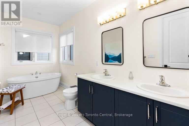 160 SPRINGSIDE CRESCENT, Blue Mountains, Ontario, L9Y5L3
