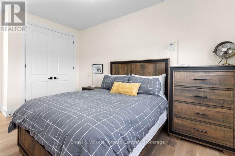 160 SPRINGSIDE CRESCENT, Blue Mountains, Ontario, L9Y5L3