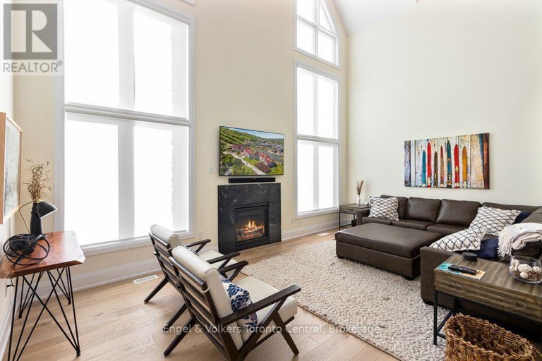 160 SPRINGSIDE CRESCENT, Blue Mountains, Ontario, L9Y5L3