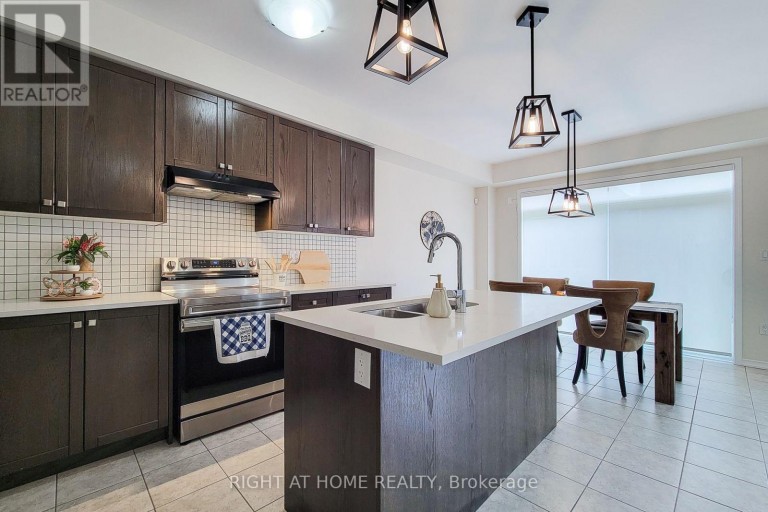 11 ESTHER CRESCENT, Thorold (Hurricane/Merrittville), Ontario, L3B0E9