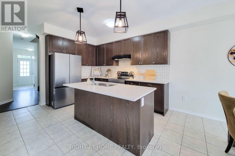 11 ESTHER CRESCENT, Thorold (Hurricane/Merrittville), Ontario, L3B0E9