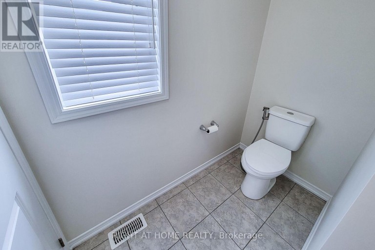 11 ESTHER CRESCENT, Thorold (Hurricane/Merrittville), Ontario, L3B0E9