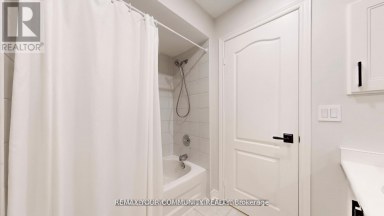 164 - 190 HARDING BOULEVARD W Richmond Hill (North Richvale) Ontario photo 33
