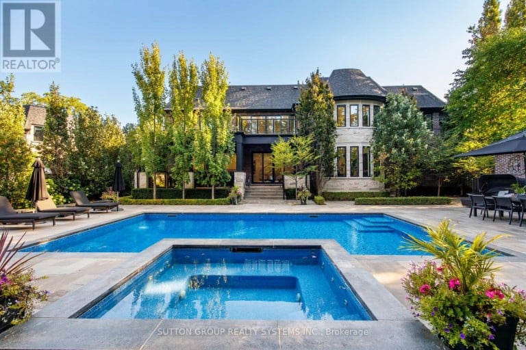222 ARNOLD AVENUE, Vaughan (Crestwood-Springfarm-Yorkhill), Ontario, L4J1B9