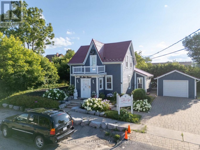 36 ASH STREET, Uxbridge, Ontario, L9P1E5