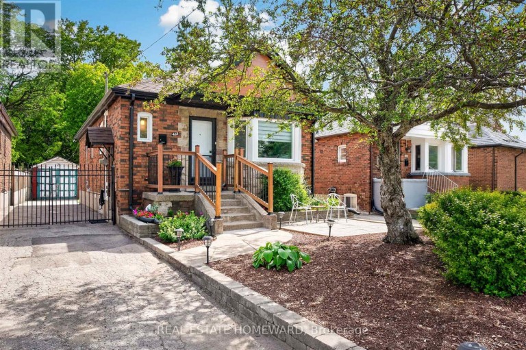 413 O'CONNOR DRIVE, Toronto (East York), Ontario, M4J2W4