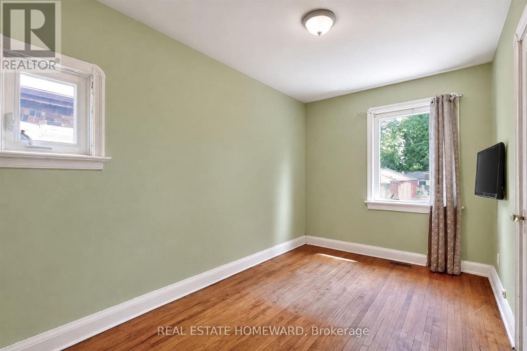 413 O'CONNOR DRIVE, Toronto (East York), Ontario, M4J2W4
