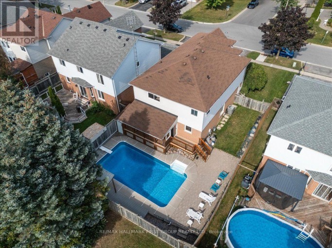 989 DEER VALLEY DRIVE, Oshawa (Northglen), Ontario, L1J8N2