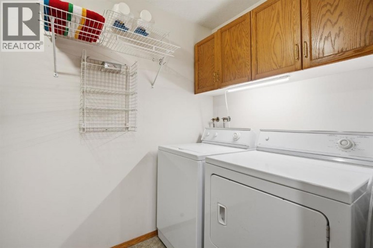 306, 7239 Sierra Morena Boulevard SW, Calgary, Alberta, T3H3L7