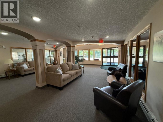 306, 7239 Sierra Morena Boulevard SW, Calgary, Alberta, T3H3L7