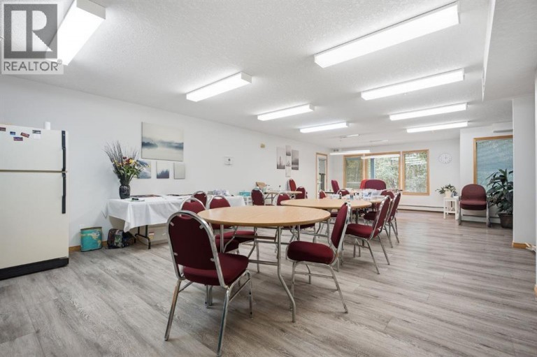 306, 7239 Sierra Morena Boulevard SW, Calgary, Alberta, T3H3L7