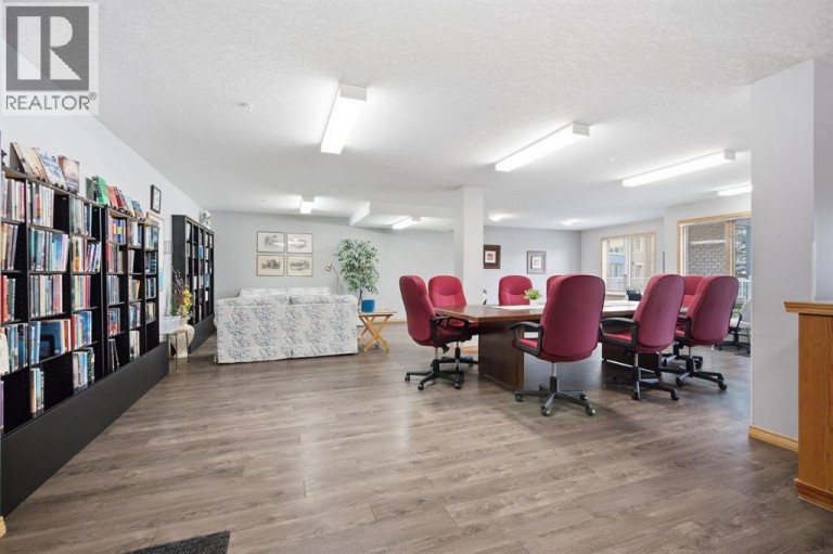 306, 7239 Sierra Morena Boulevard SW, Calgary, Alberta, T3H3L7