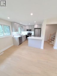 114 LOGANBERRY CRESCENT Toronto (Hillcrest Village) Ontario photo 12