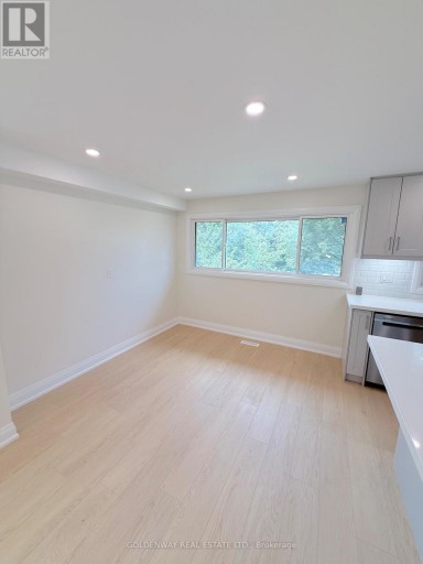 114 LOGANBERRY CRESCENT, Toronto (Hillcrest Village), Ontario, M2H3H1