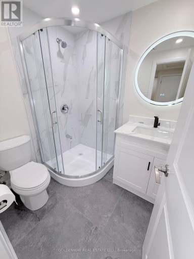 114 LOGANBERRY CRESCENT, Toronto (Hillcrest Village), Ontario, M2H3H1