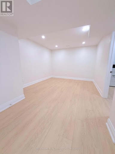 114 LOGANBERRY CRESCENT, Toronto (Hillcrest Village), Ontario, M2H3H1
