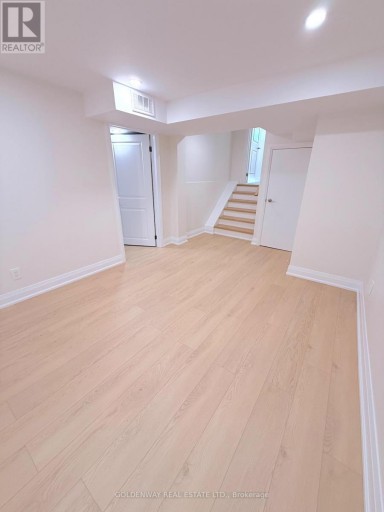 114 LOGANBERRY CRESCENT, Toronto (Hillcrest Village), Ontario, M2H3H1